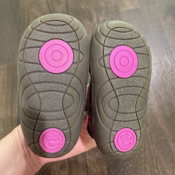 Surprise Baby Booties Arliss size 4 worn once! Brown & pink embroidered flowers - Picture 9 of 9